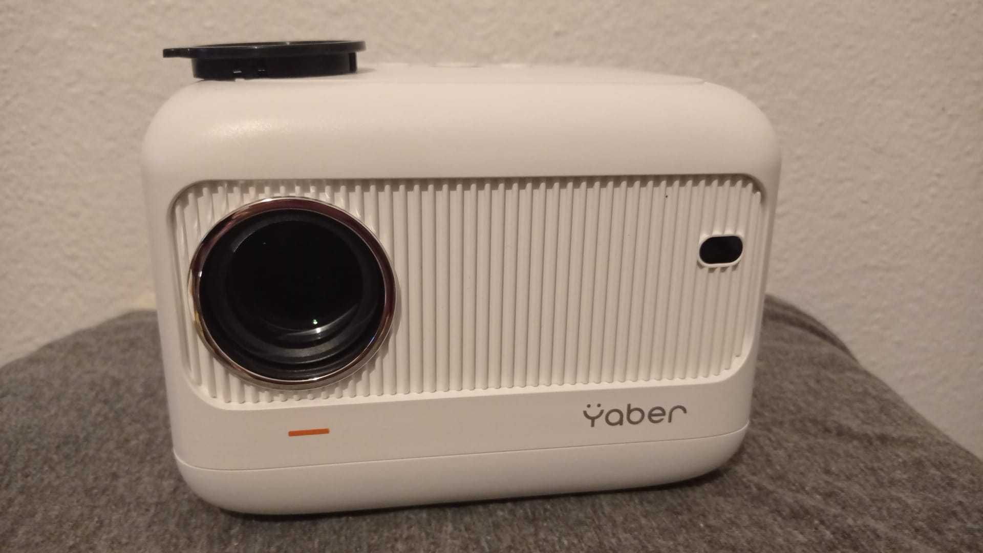 Mini Projector L1 Yaber - Novo!!