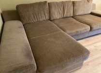 Sofa narożna nie rozkładana,możliwość transportu.