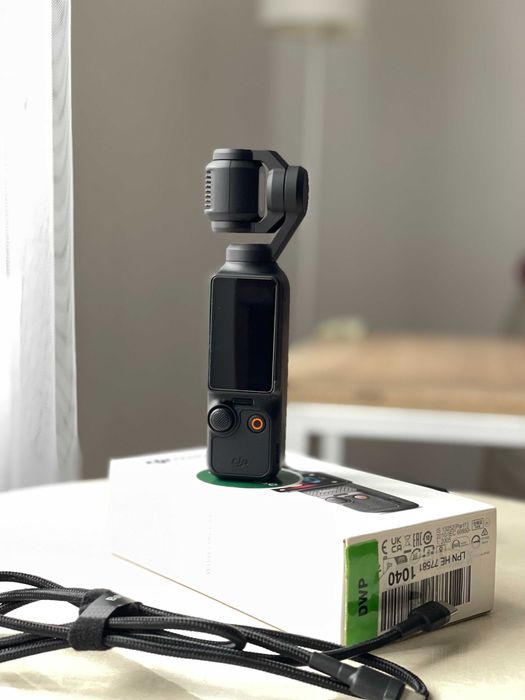 Відеокамера DJI Osmo Pocket 3 (карта на 64 Gb, сумка)