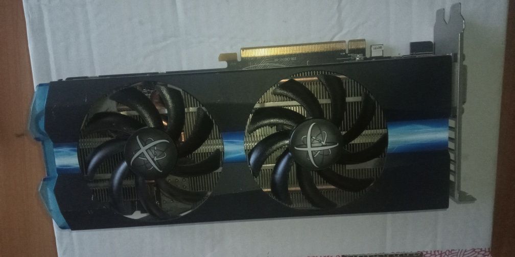 Відеокарта r9 270x - 2gb