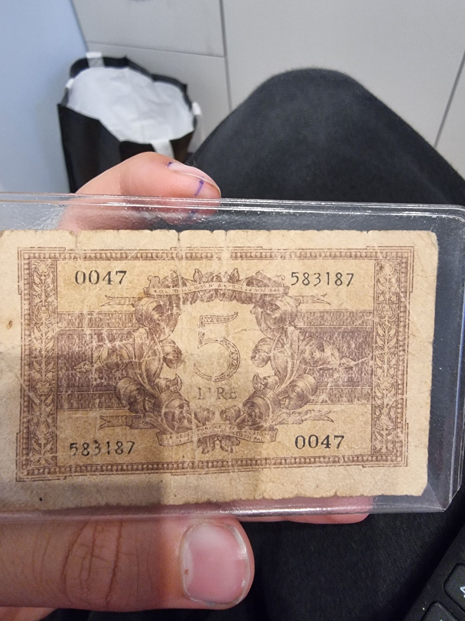 Stary banknot 5 lire 1944rok