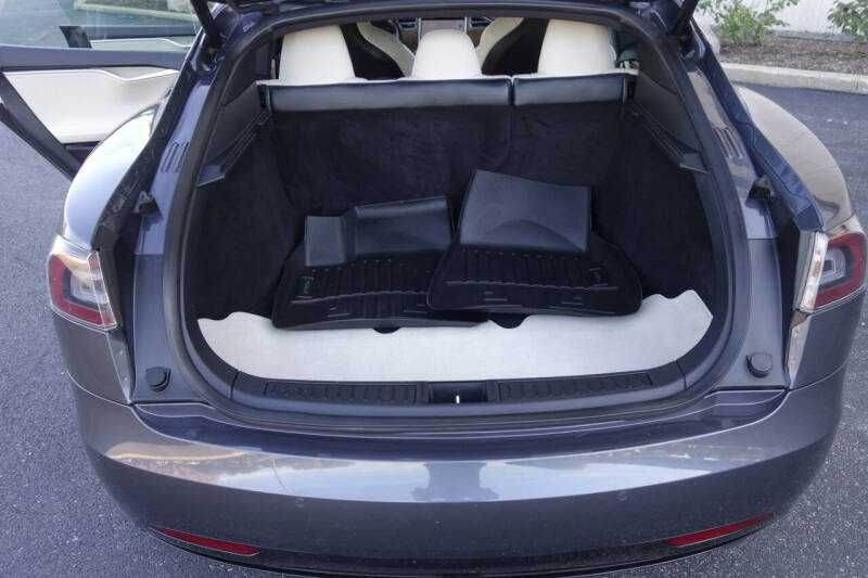 2017 Tesla Model S