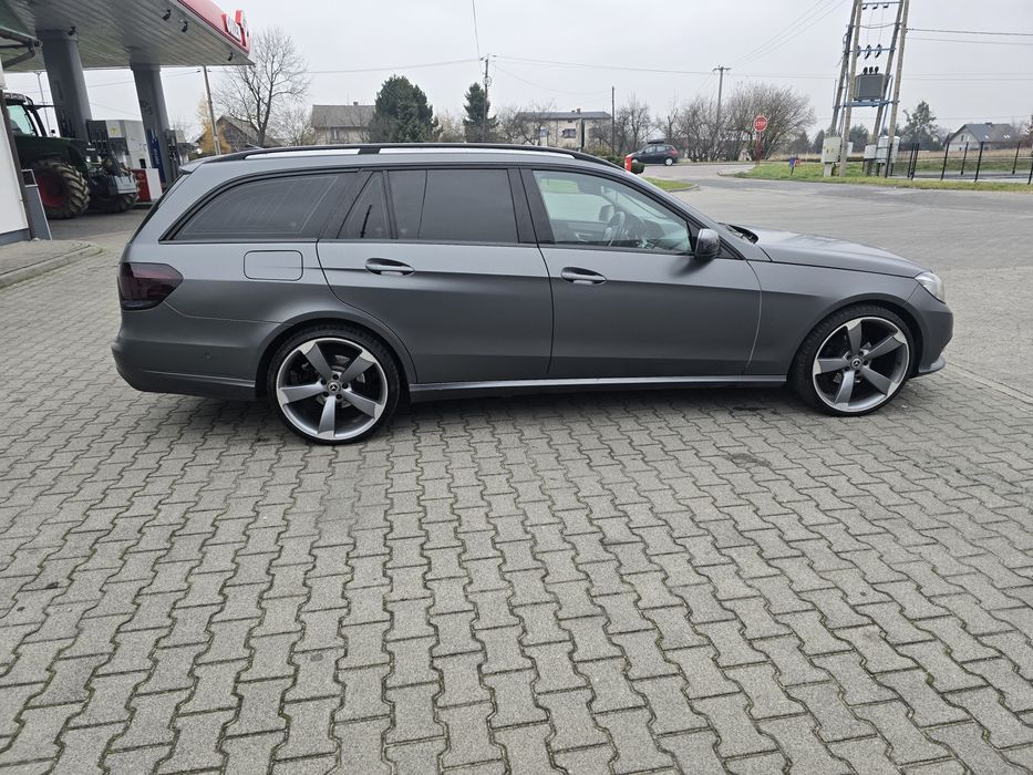 Mercedes e212 2.2cdi
