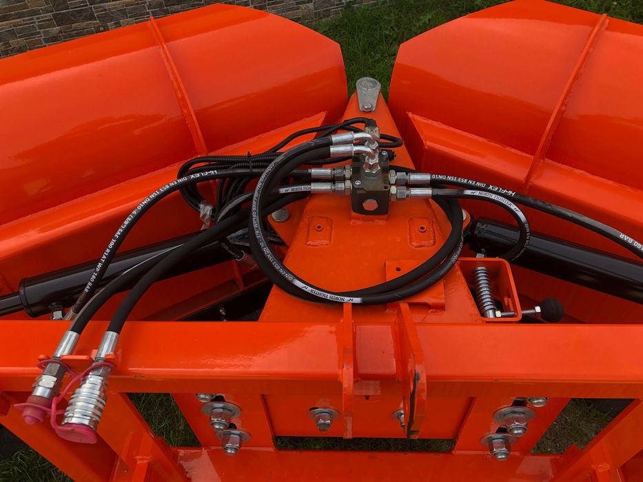 Wzmacniany pług do śniegu strzałka seria ciężka DOSTAWA