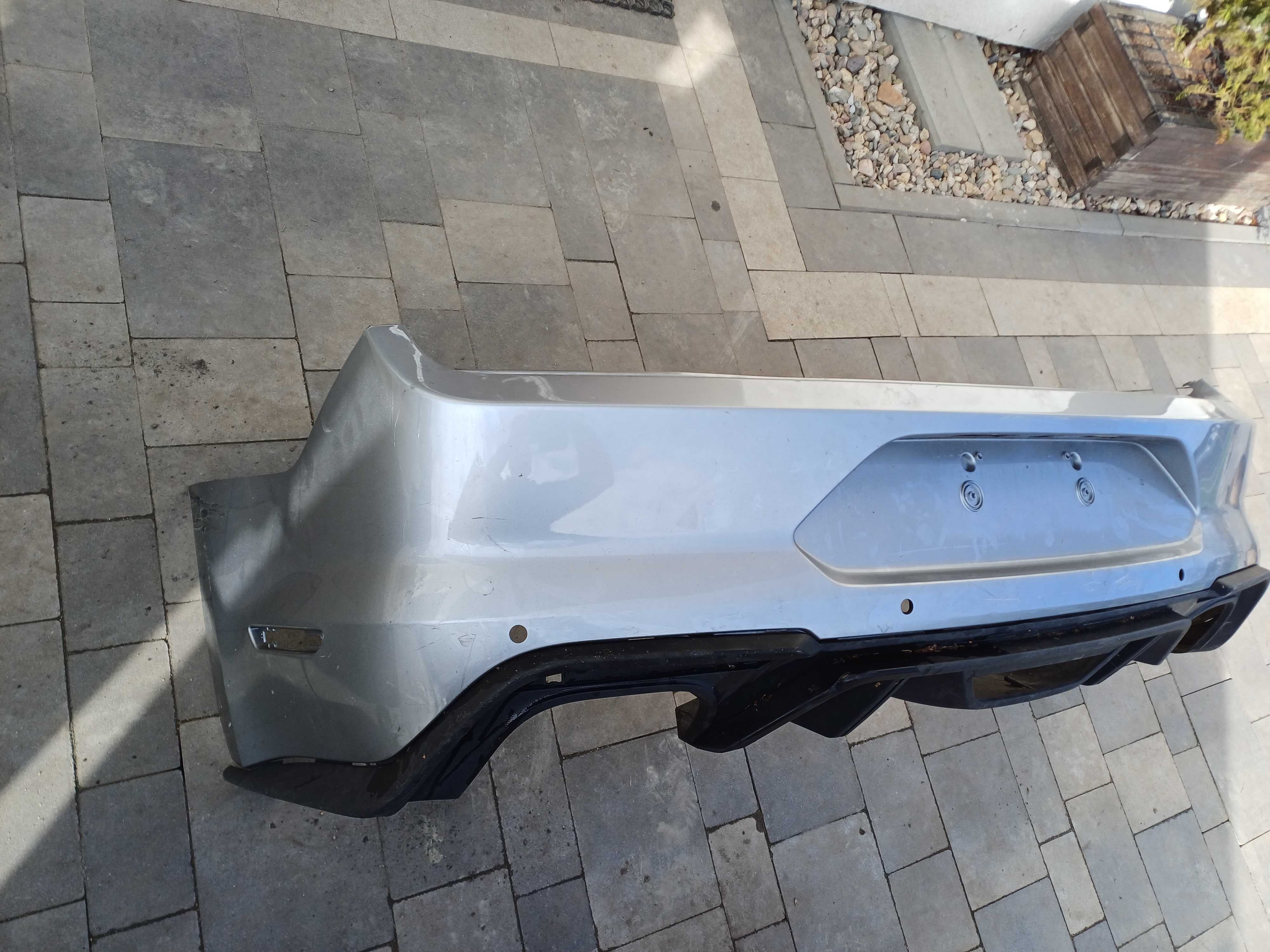 Zderzak tył Ford Mustang VI GT Lift JR3B PDC