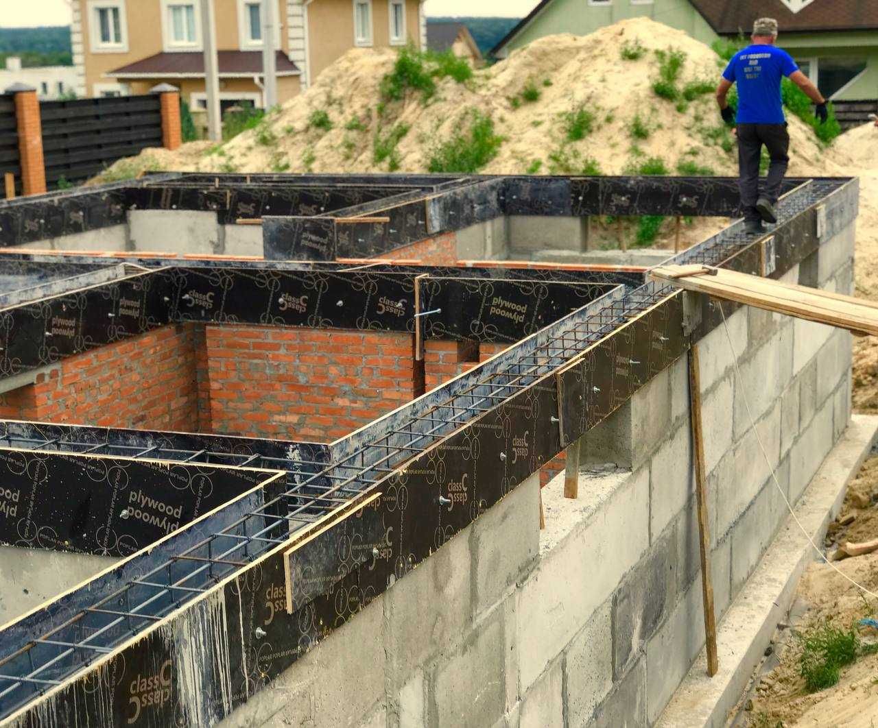 Будівництво приватних будинків. Будівельні роботи. Строительство дома