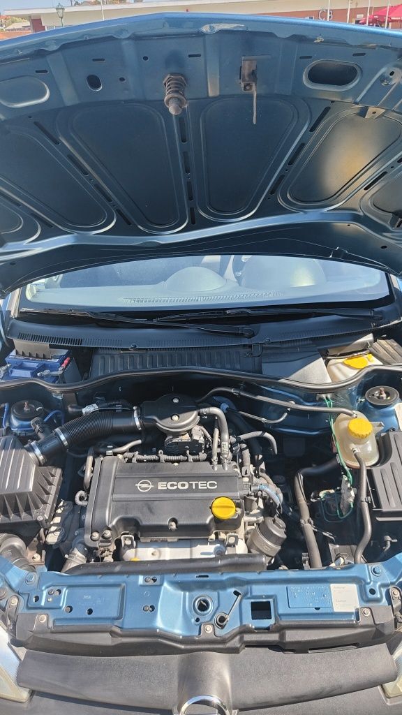 Opel Corsa 1.2 Sport