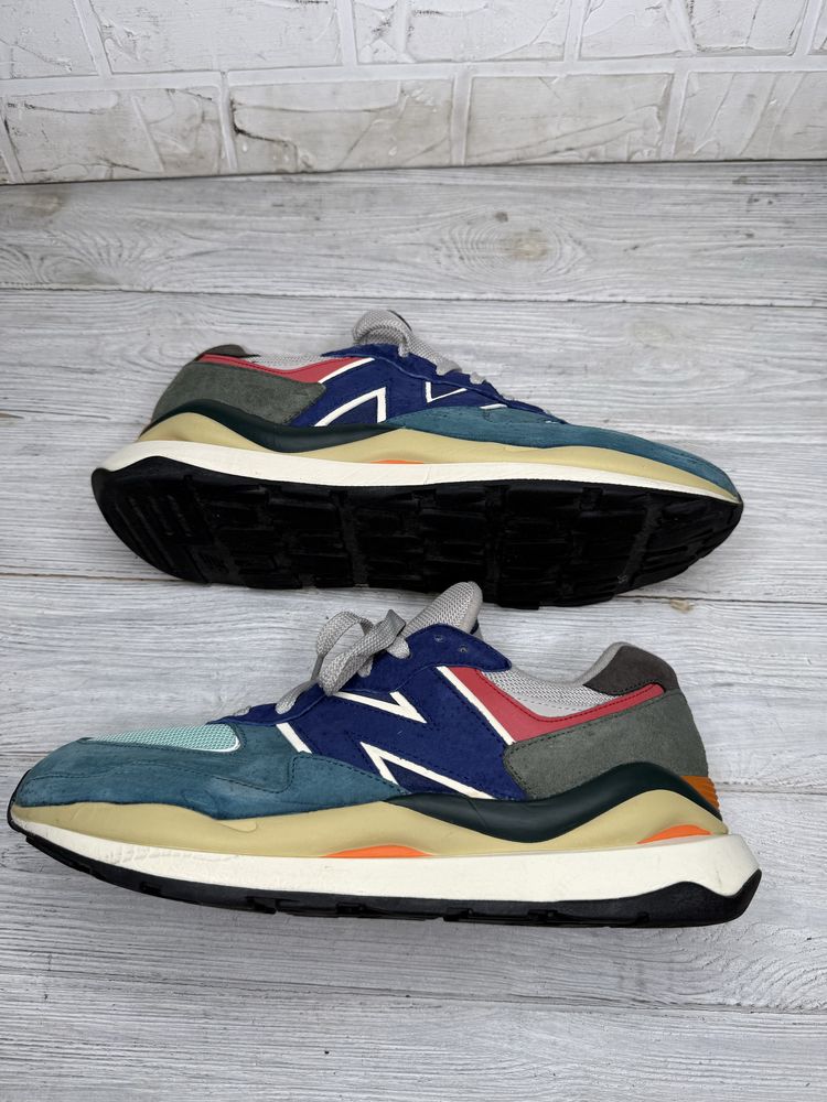Крутые яркие кроссовки new balance 57/40