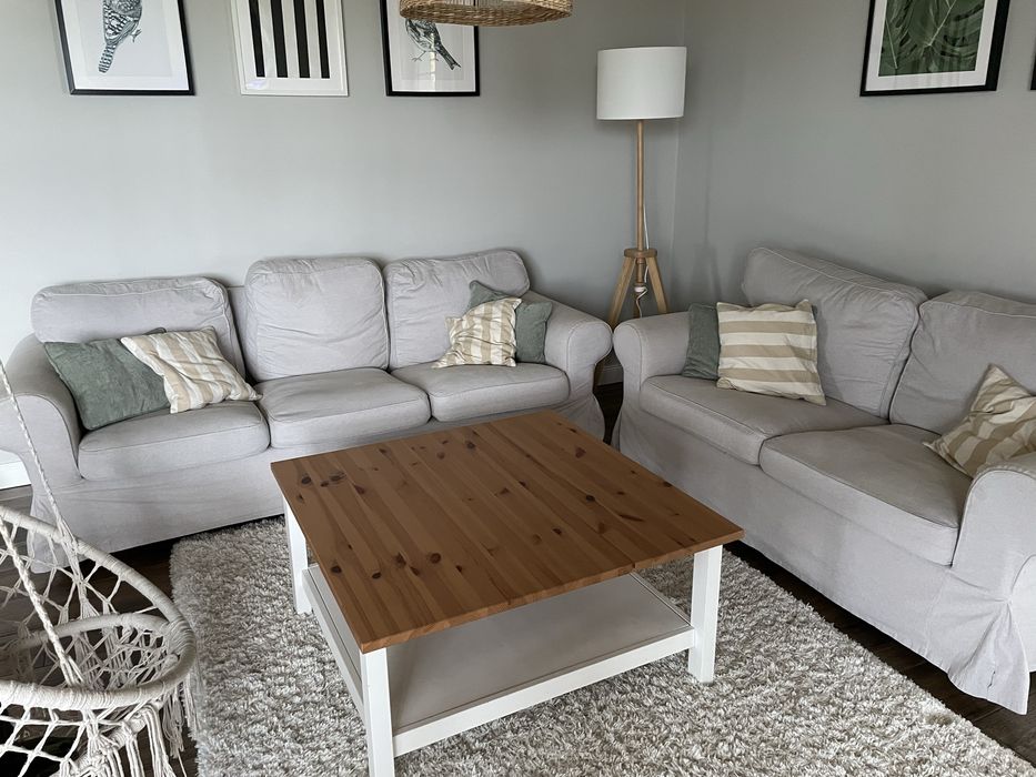 Ektorp 2 kanapy pufa gratis