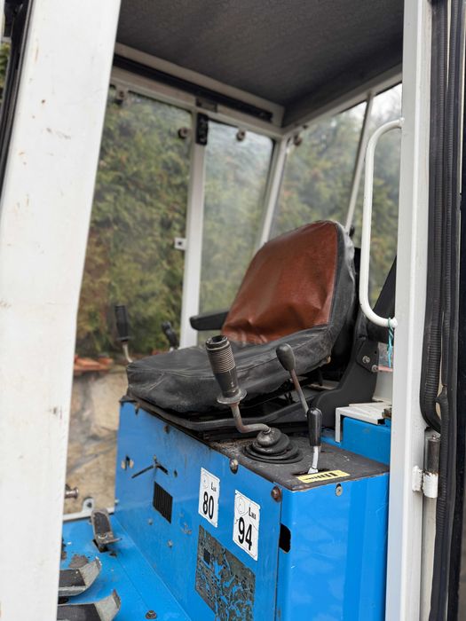 Minikoparka MACMOTER 1995, silnik Perkins 3, masa 1.5 tony