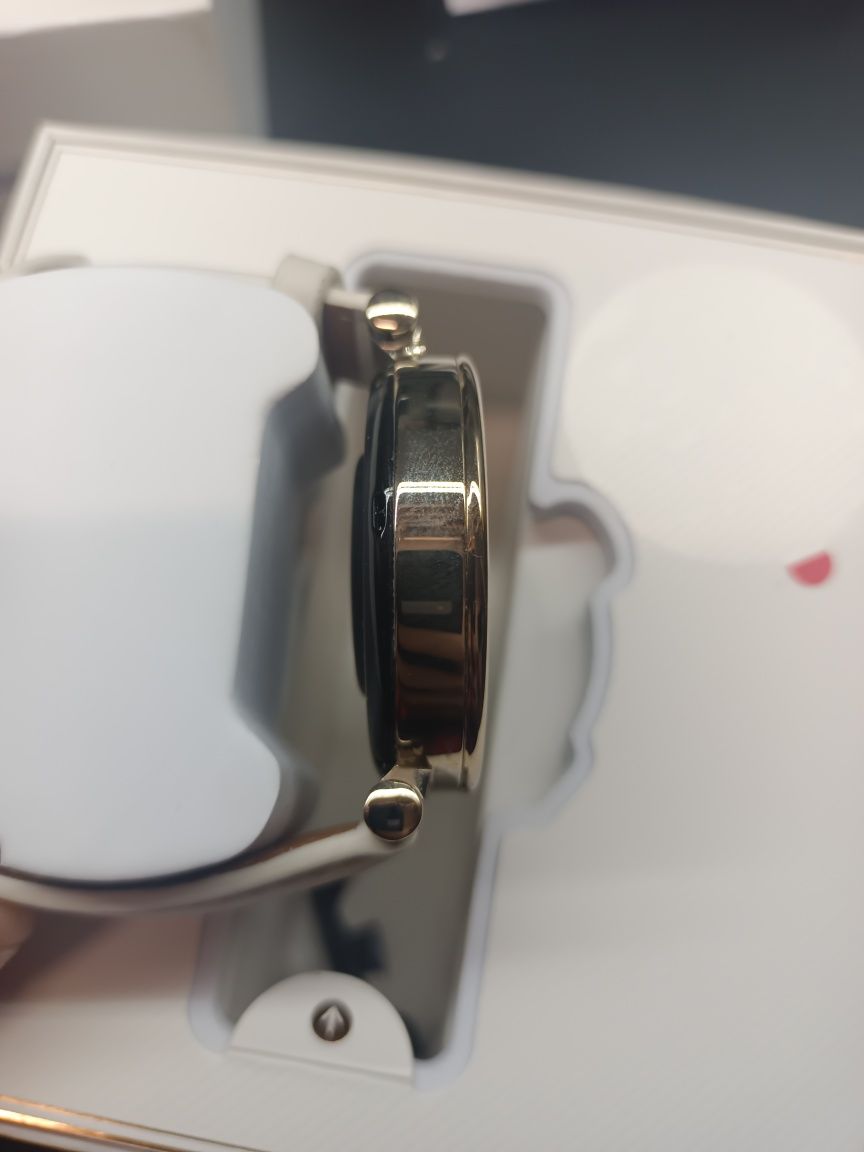 Smartwatch Huawei watch GT 4 Komis Madej Sc