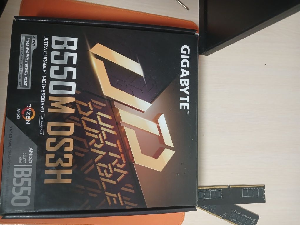 Gigabyte b550m ds3h rev 1.0