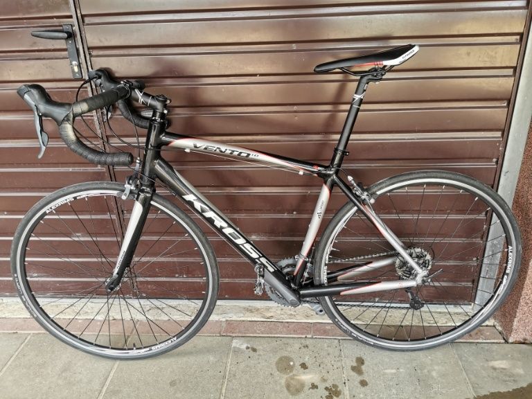 Rower szosowy Kross Vento 1.0