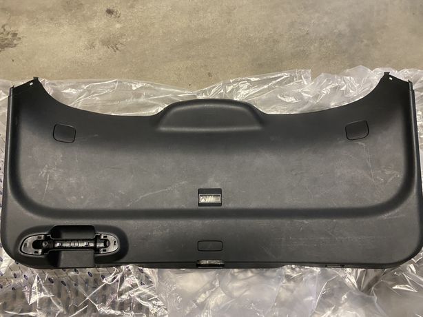 Tapicerka klapy bagaznika Ford Galaxy mk4 2022. Jak nowa