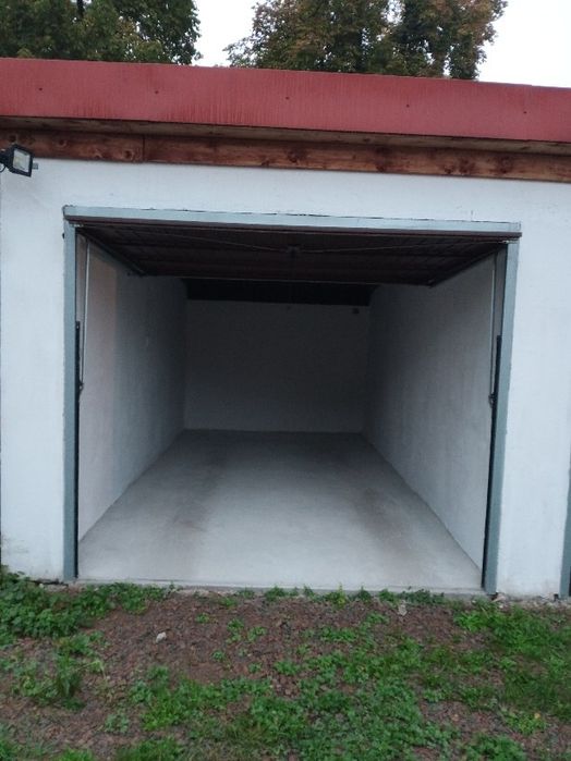 Sprzedam garaż w centrum miasta