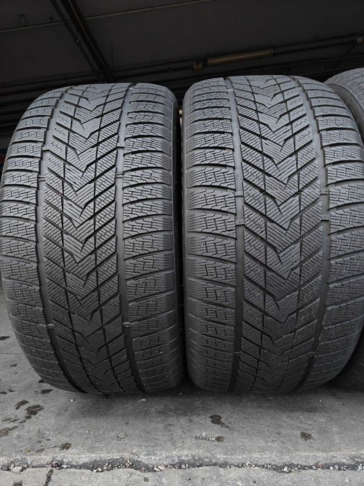 Різноширокі шини зимові R21 275 45 та 315 40 Roadmach на Mercedes GLE