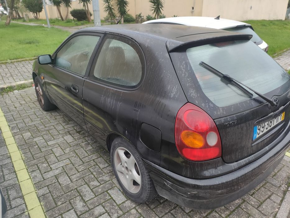 Toyota Corolla 5 lugares