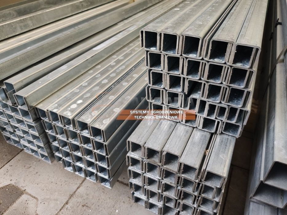 CEOWNIK OCYNKOWANY 25 MM - profil stalowy ocynk 25x25x25x2,0 mm 600CM