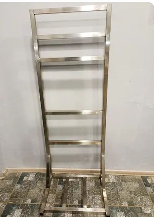 Стійка  для  інвертора