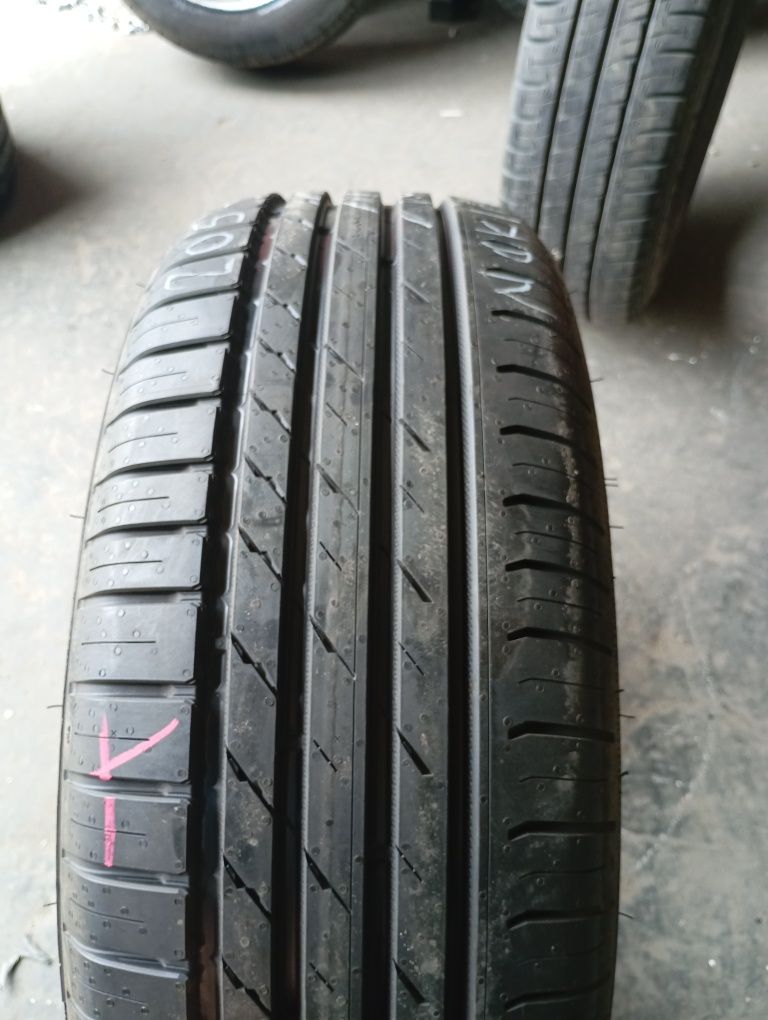 Opona pojedyncza Nokian 205/55r16