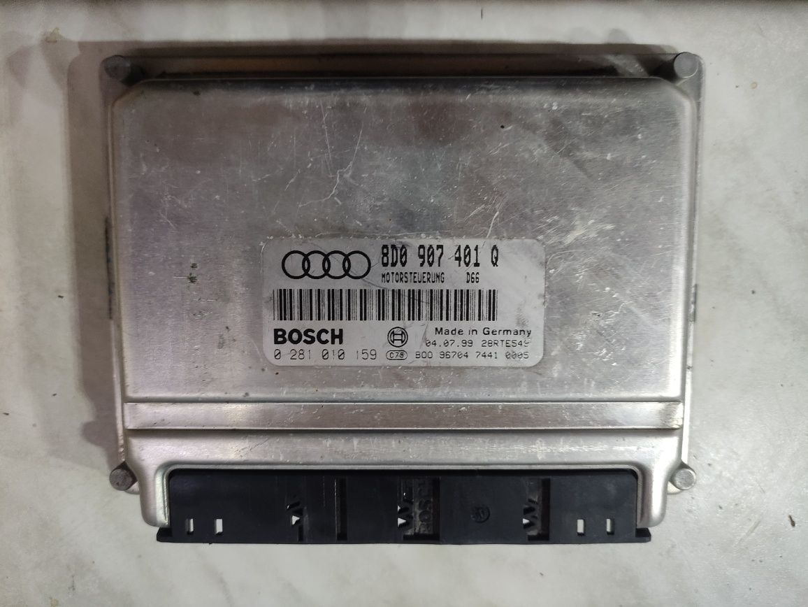 Блок управління двигуном Audi A4 B5