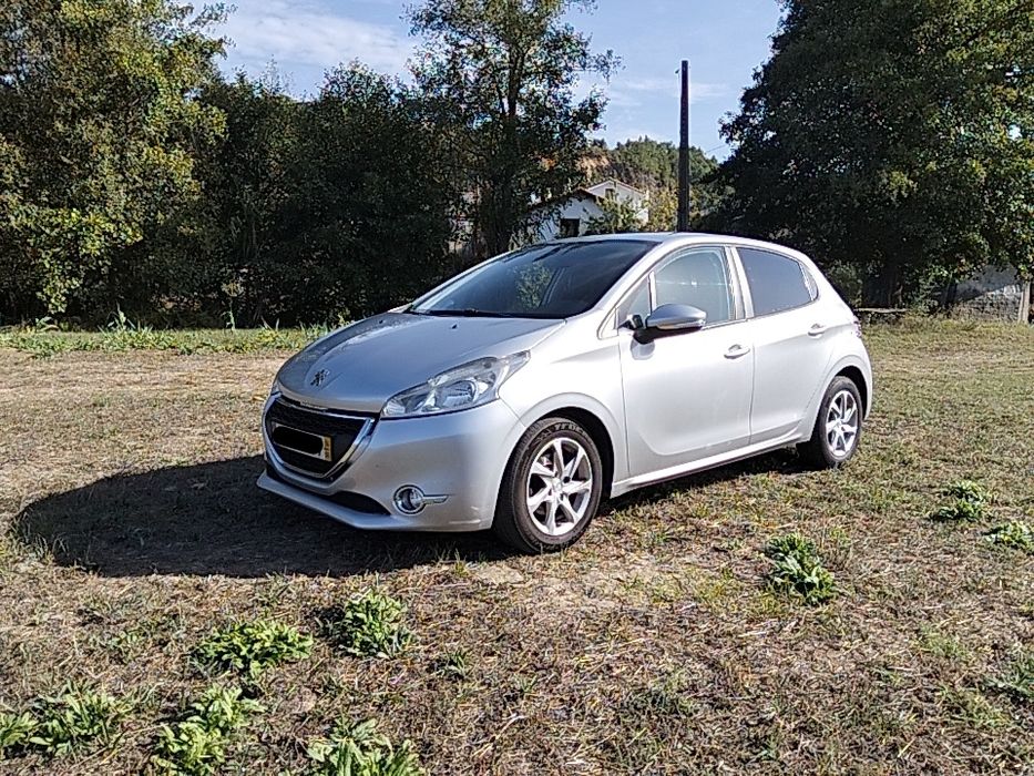 Peugeot 208 1.4 HDI
