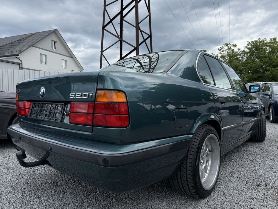 BMW 5 E34 музейна