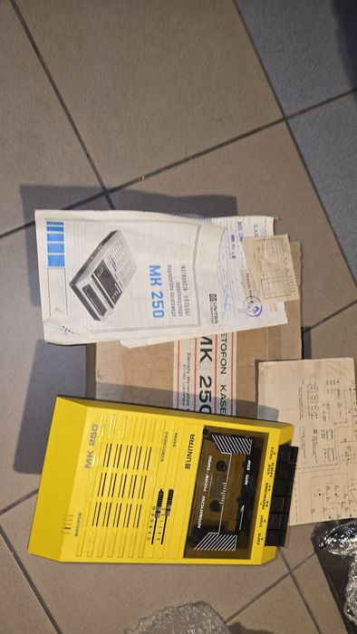 mk 232p biały unitra Lubartów magnetofon pudełko gwarancja plomba bdb+