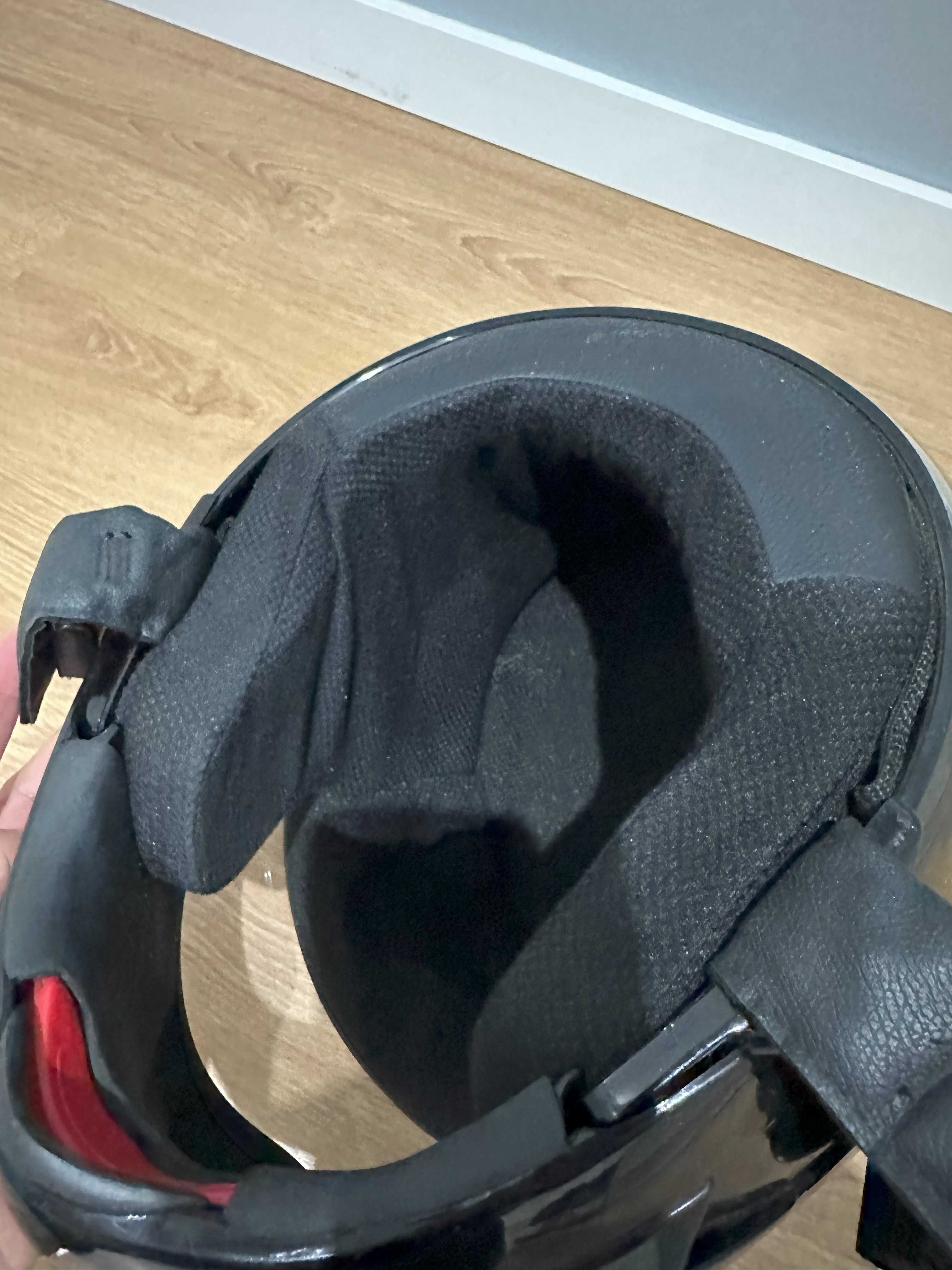 Capacete Modular Airoh Helmet - Flexibilidade e Estilo - Preto