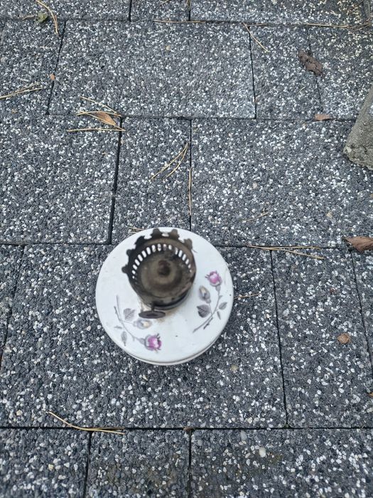 Lampa naftowa porcelanowa