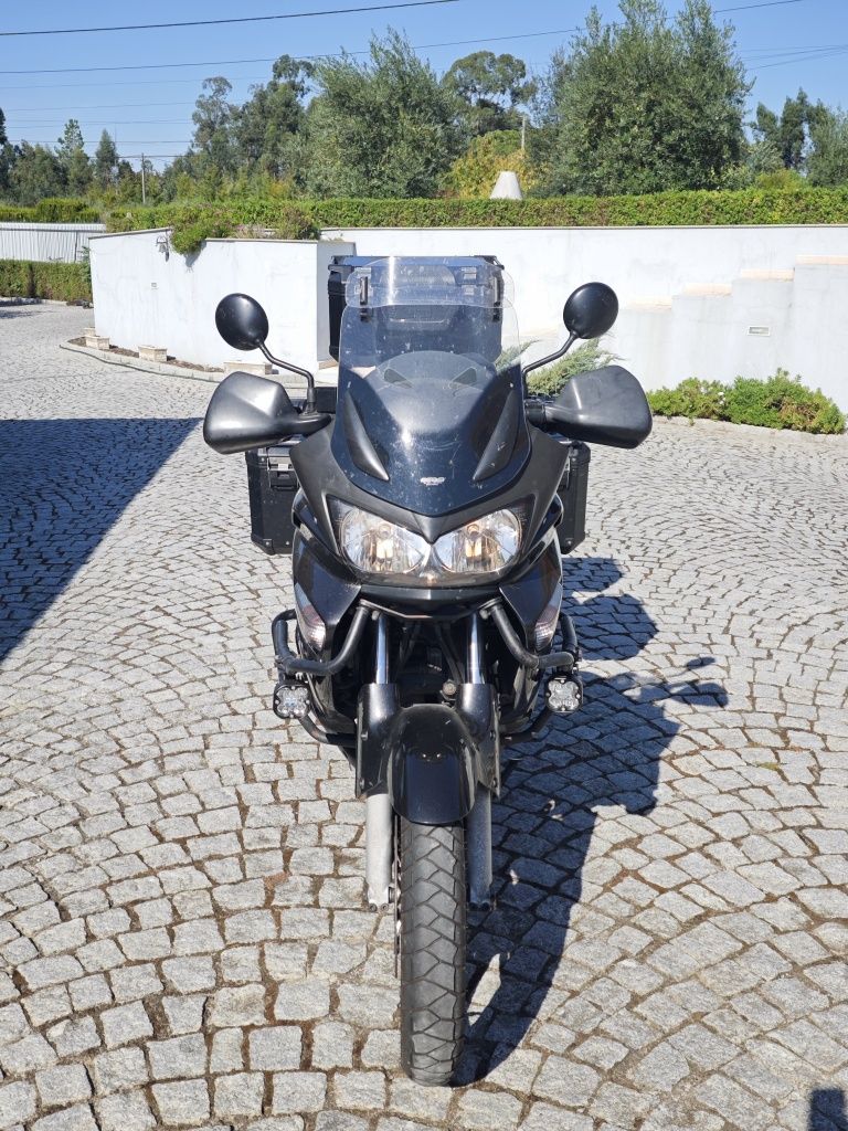 Honda Varadero muito bom estado