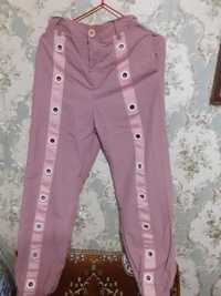 Штаны штани на резинці джоггеры розовые с кольцами