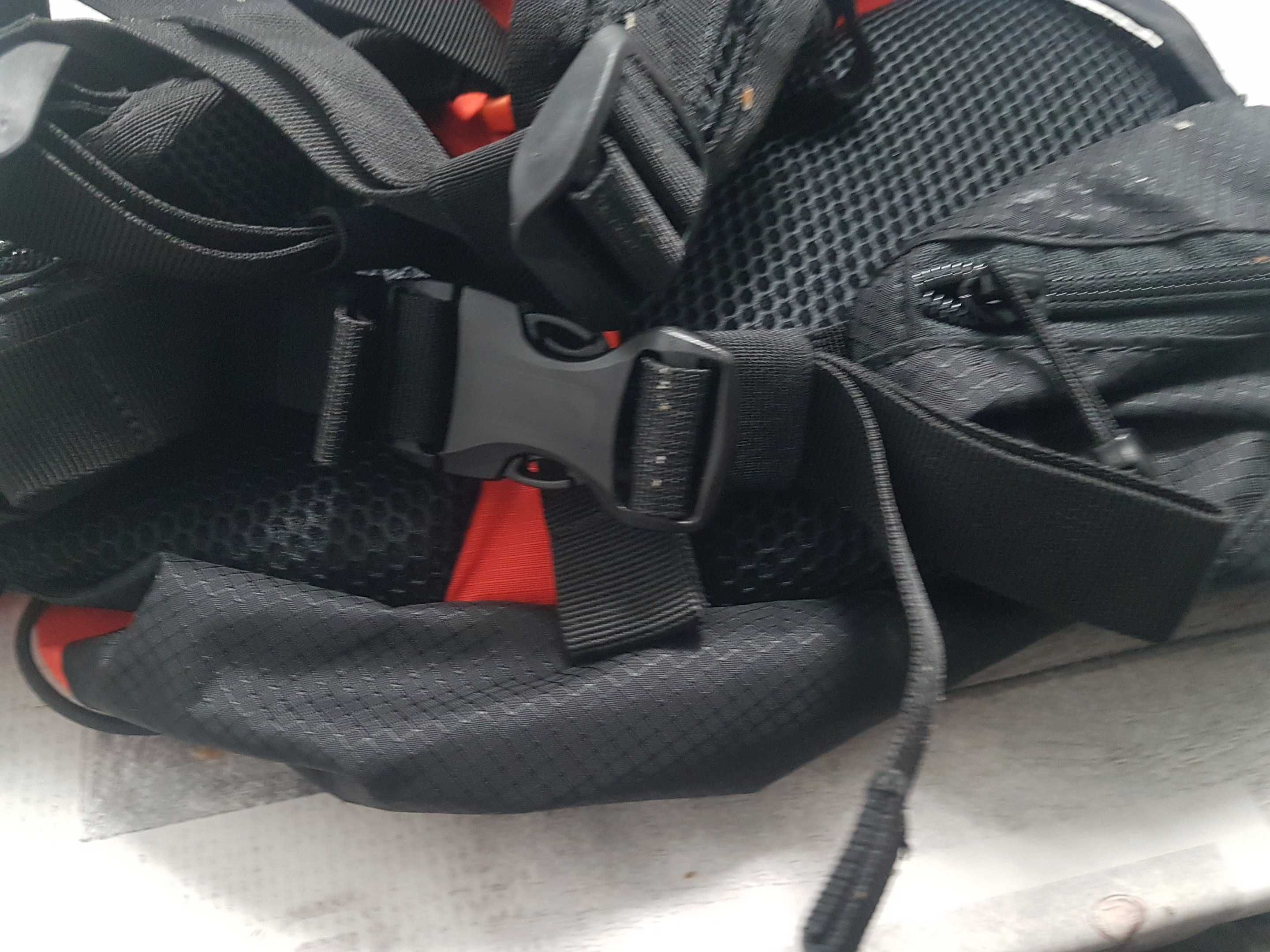 Mochila Nova quéchua Diosaz 10 raid