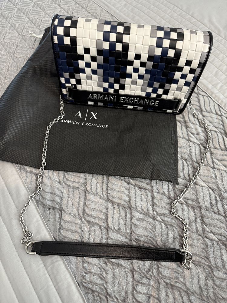 Mala Armani Exchange