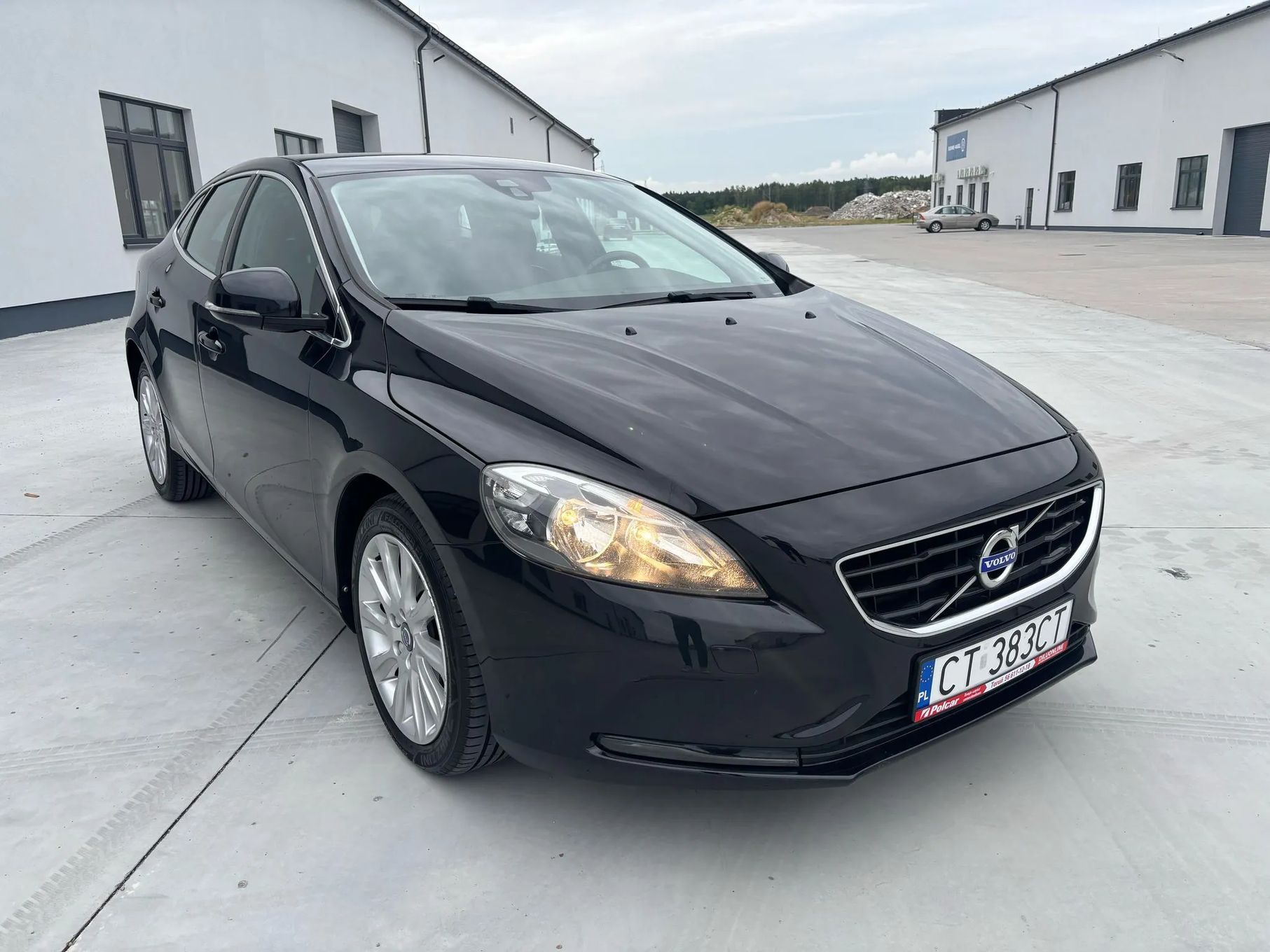 Volvo V40