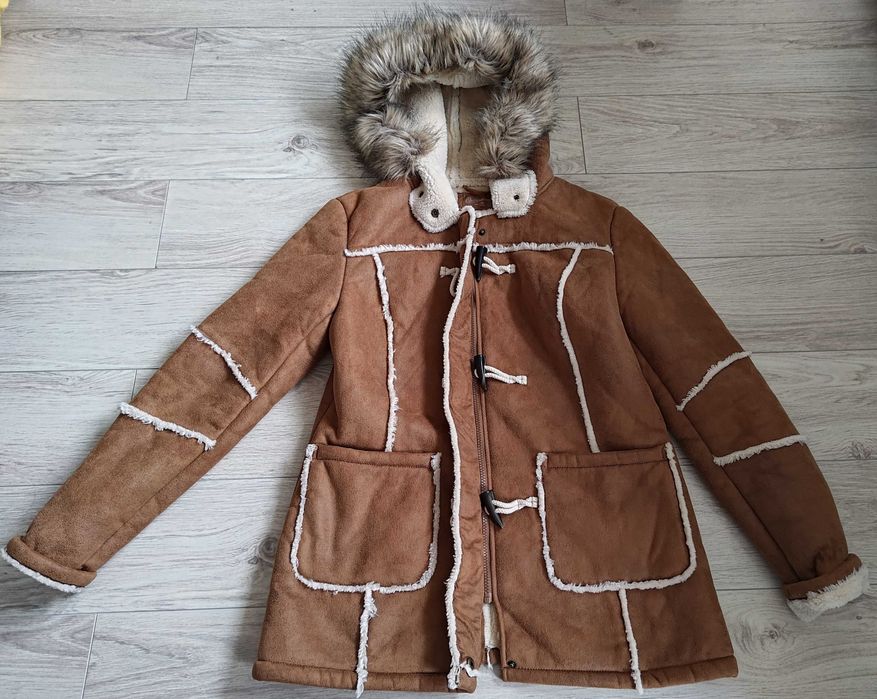 Nowy brązowy kożuch z kapturem C&A rozmiar 40