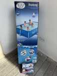 Piscina desmontável 259 cm x 170 cm + oferta