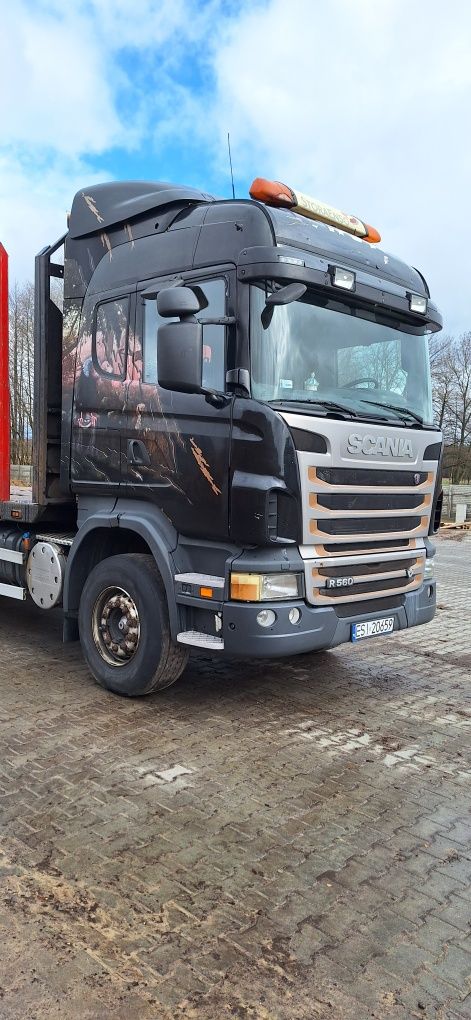 Samochód ciężarowy do drewna SCANIA R560 6x4 2010 z dźwigiem