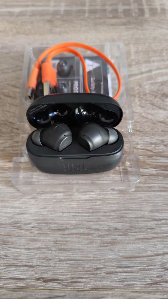 JBL  wave200 tws