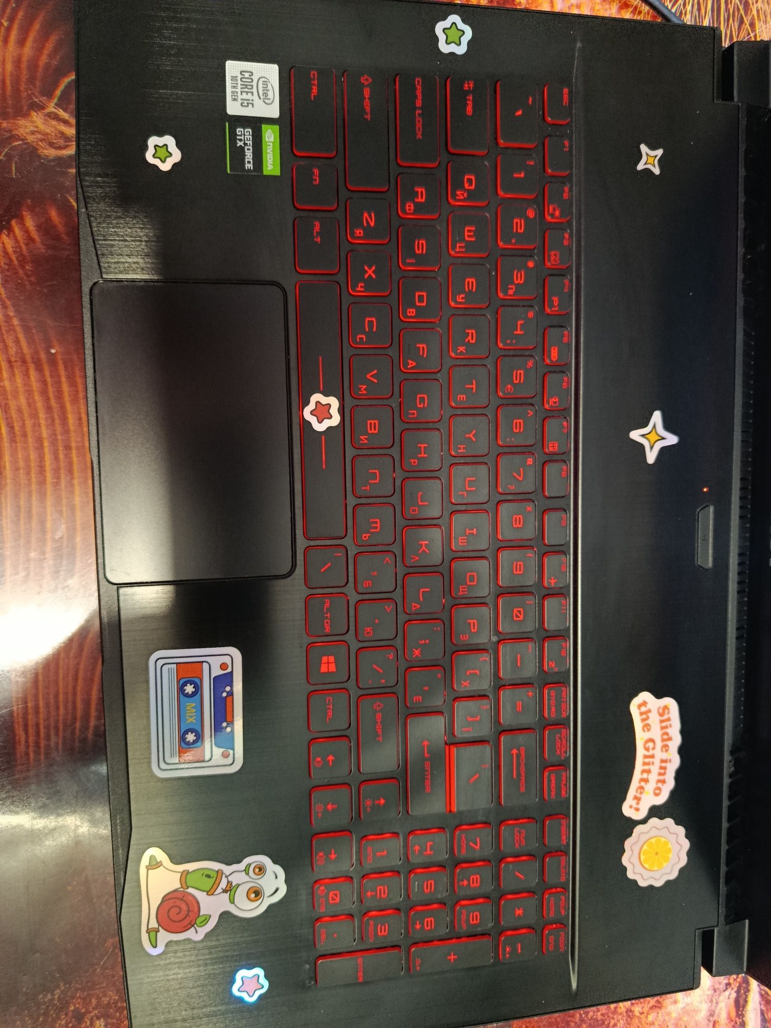 MSI GF75 Thin 10SCXR 17,3" i5 GTX
