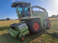 Sieczkarnia Claas Jaguar 880 + podbieracz do traw PU300