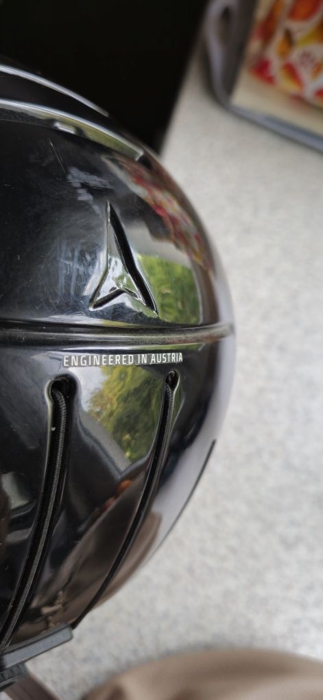 Kask Atomic 55cm