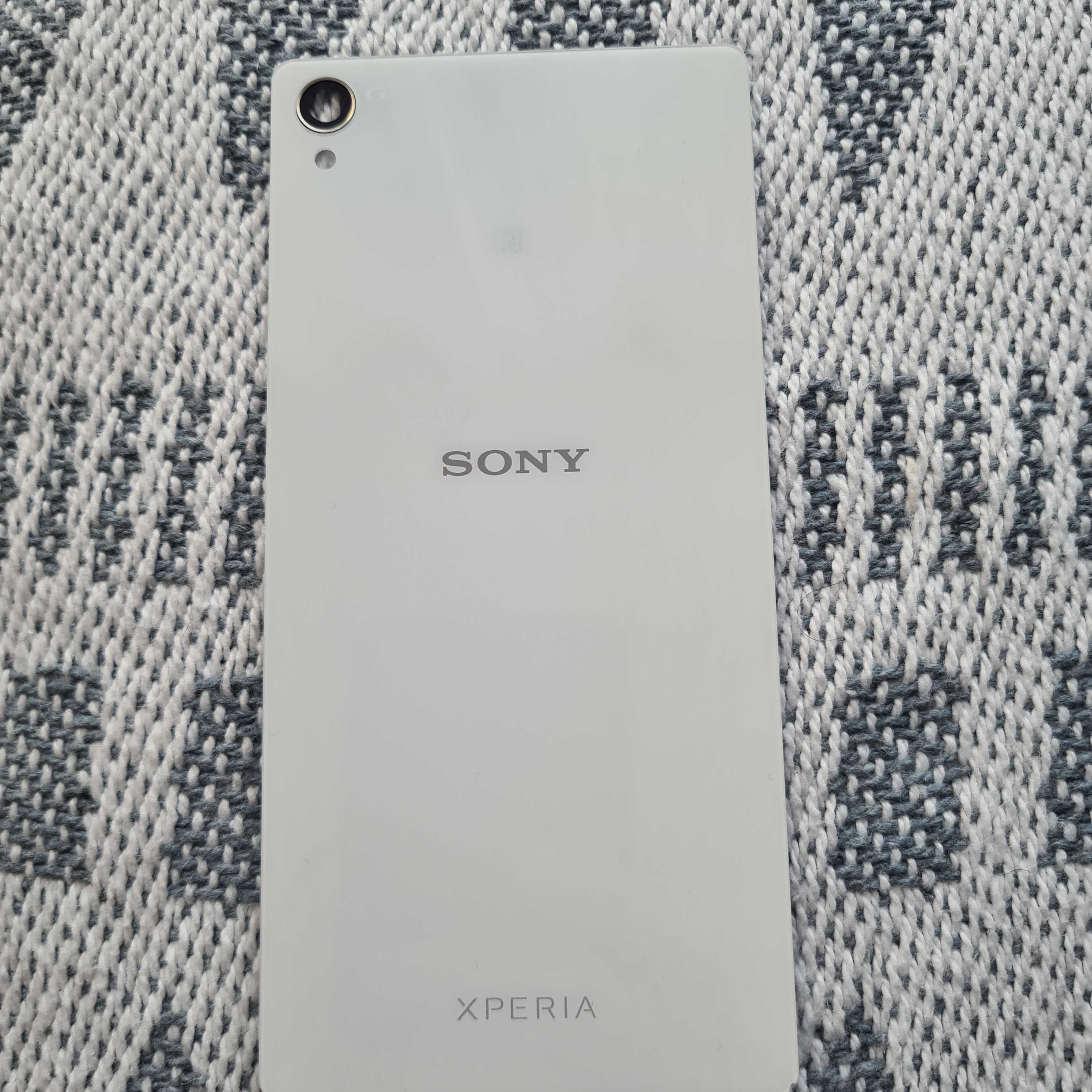 Tylna klapka baterii osłona Sony Xperia Z3