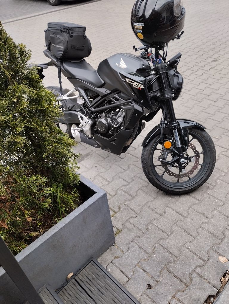 Honda CB125R wynajem