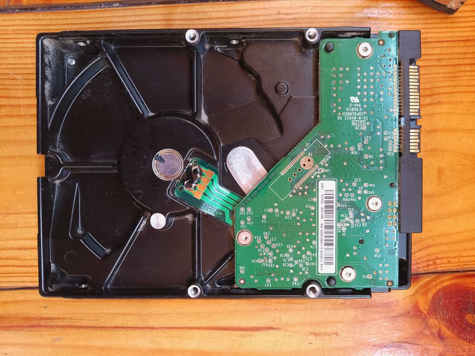 Жесткий диск (HDD) Western Digital WD1600AVJS-63WNA0 SATA2 160 Гб