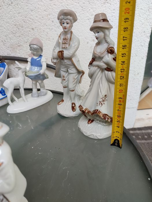 Фарфоровые фигуры