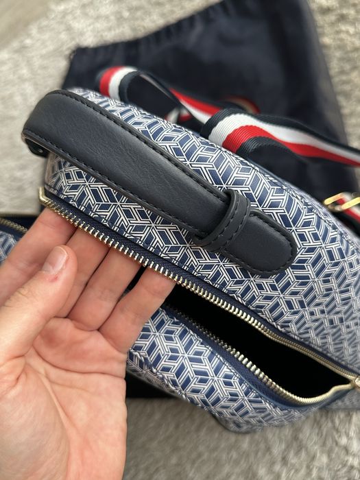 Рюкзак Tommy Hilfiger Iconic Backpack