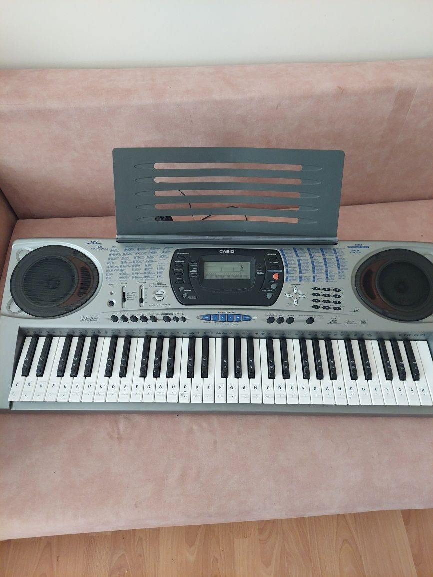 Keyboard CASIO CTK-671