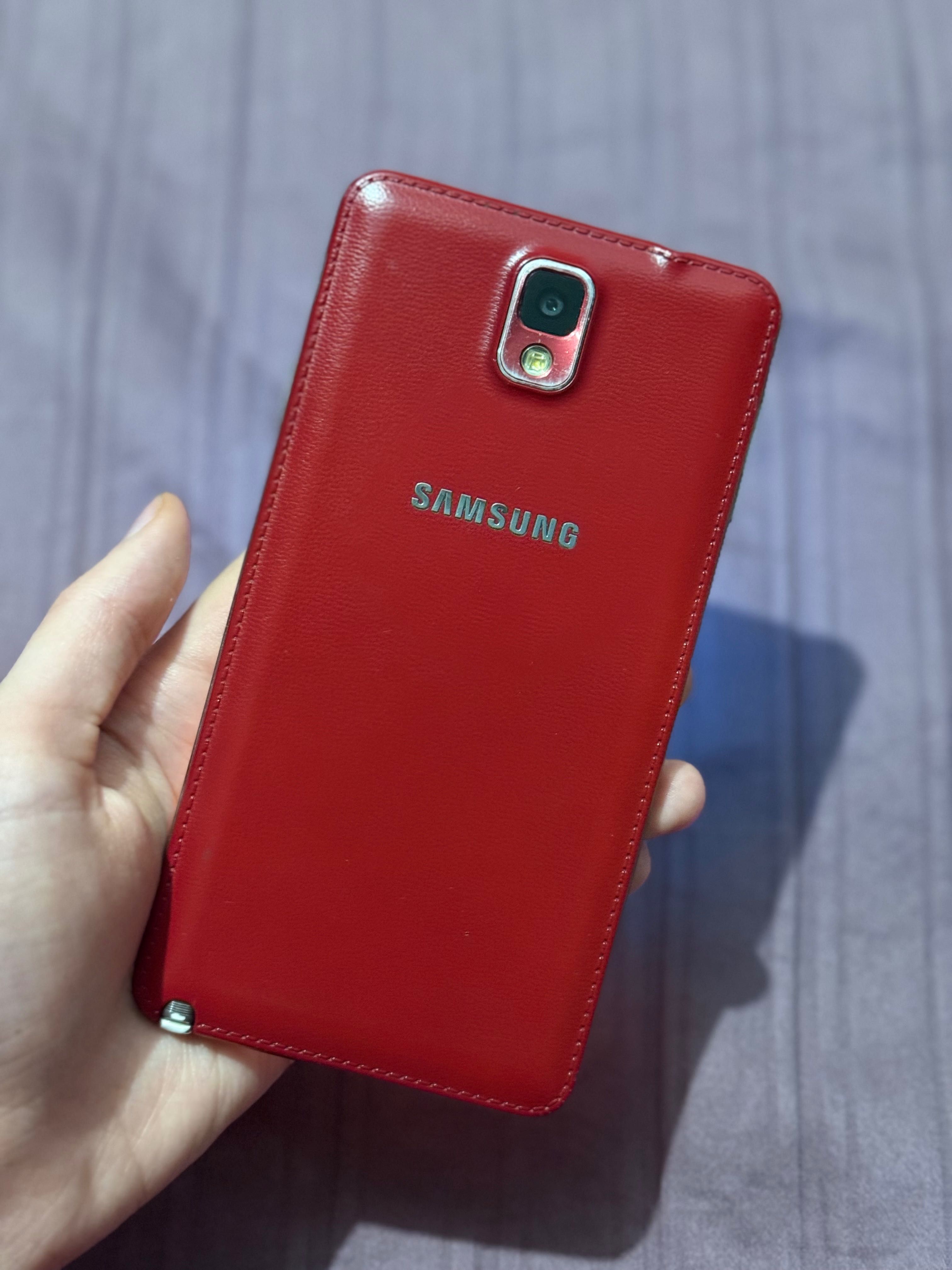 Samsung Galaxy Note 3 32gb телефон красный со стилусом
