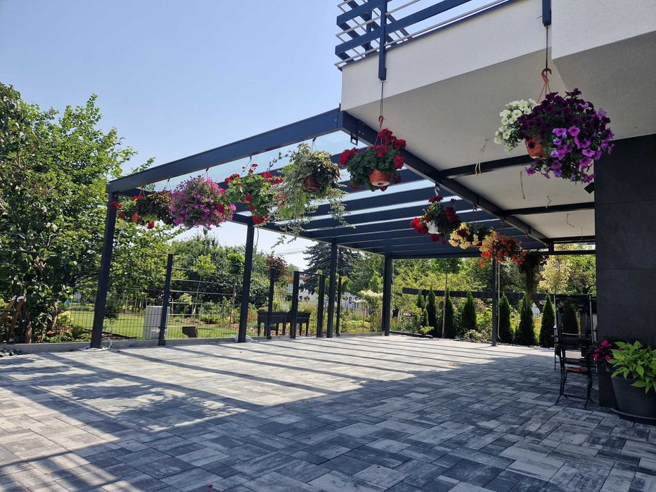 Ogród zimowy・Pergola・Zadaszenie tarasu・Zabudowa tarasu・Patio・Szklane